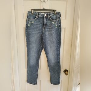 Floral embroidered pocket Lauren Conrad skinny jeans